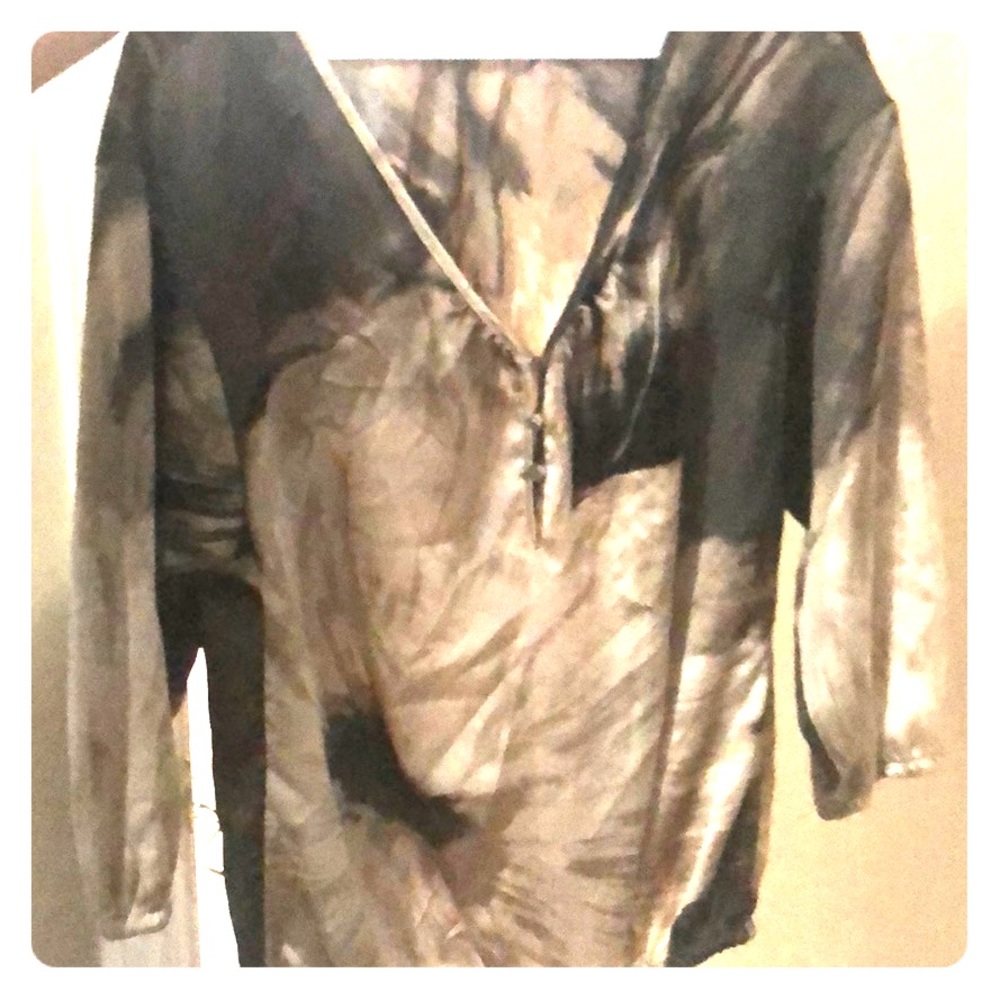 Satin White House black Market satin top